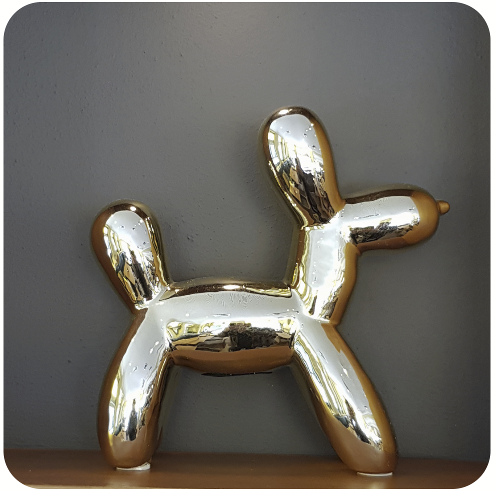 Lu // Jeff Koons Balloon Dogs // Aufgeblasener Hotel-Wauwau